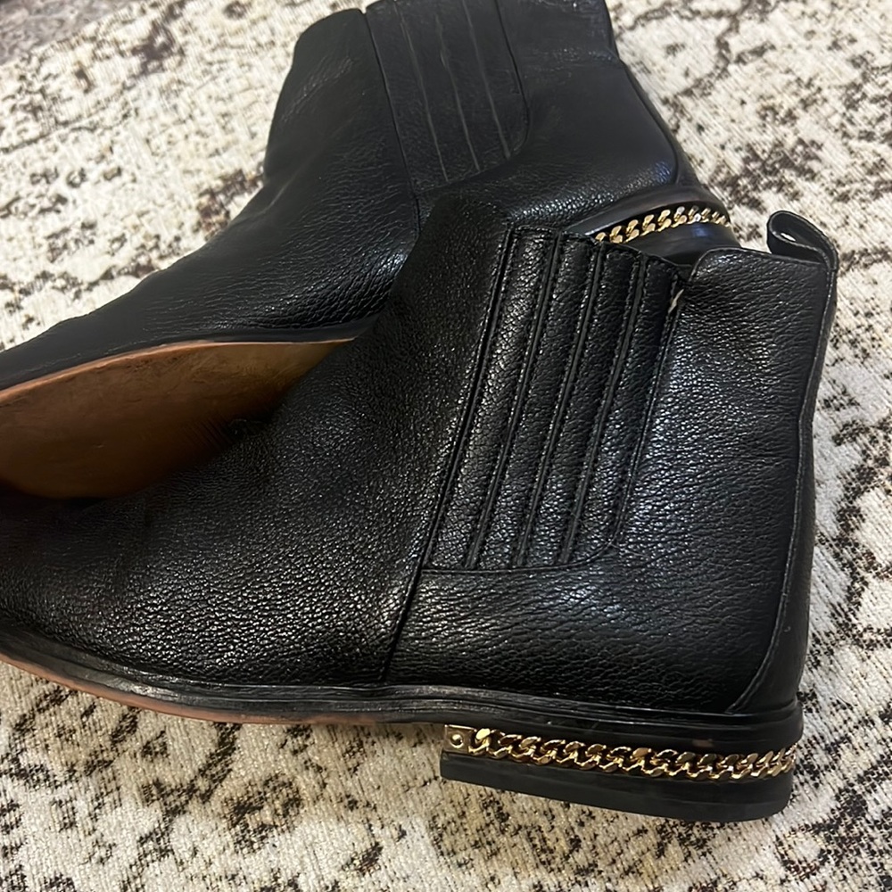 Michael Kors flat ankle leather black boots booty